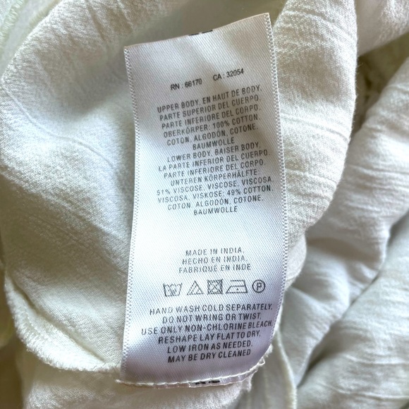 Anthropologie • Off White Meadow Rue Sleeveless Ruched T-Shirt Top Blouse - Picture 13 of 13